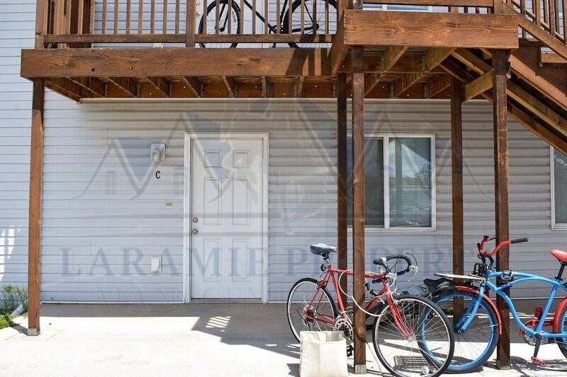 1137 Arnold St #C - Photo 2 of 13