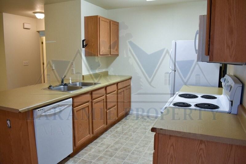 1137 Arnold St #C - Photo 4 of 13