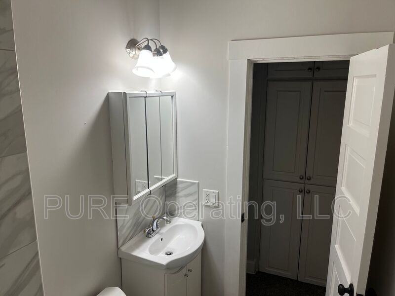 2513 N 62nd St - Photo 3 of 22