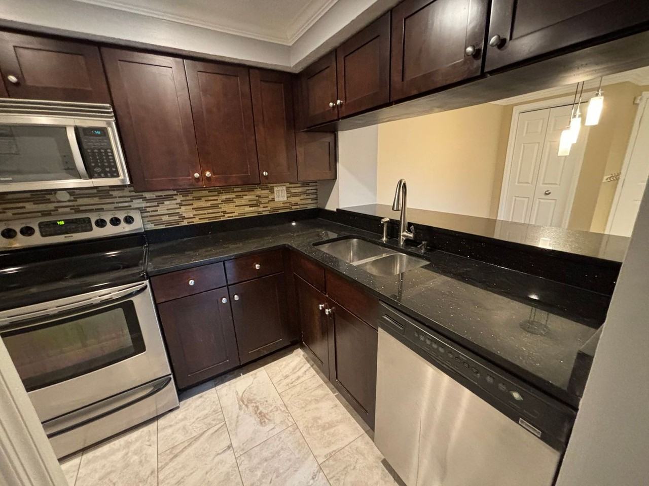 26001 Brigadier Pl - Photo 3 of 16