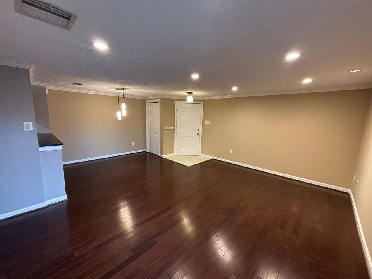 26001 Brigadier Pl - Photo 7 of 16
