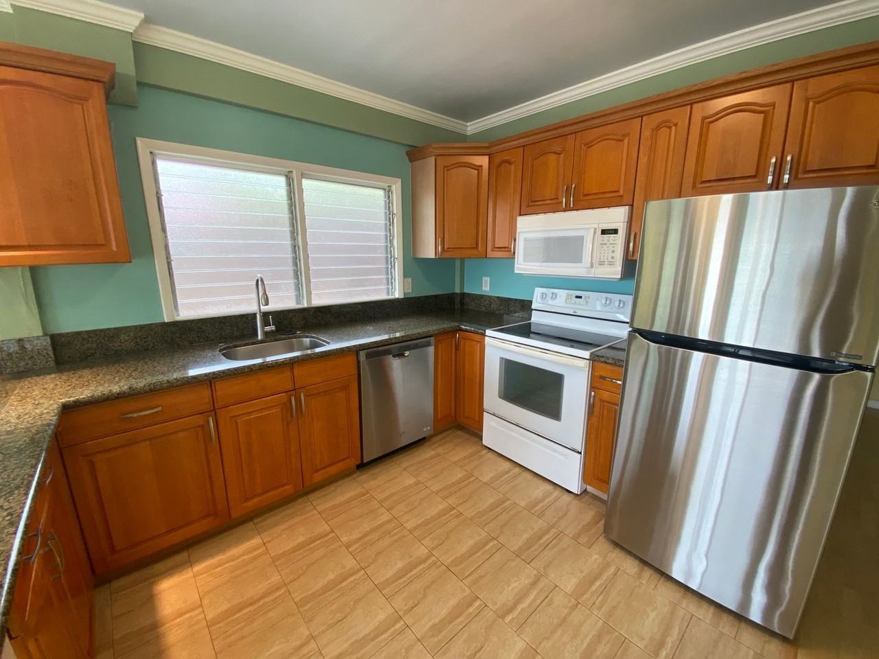 3319 Kehala Dr - Photo 3 of 11