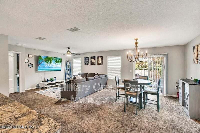 3538 Martin Lakes Dr - Photo 6 of 22