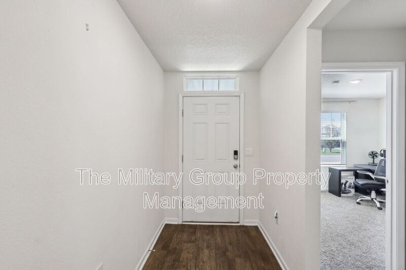 3470 Lawton Pl - Photo 5 of 38