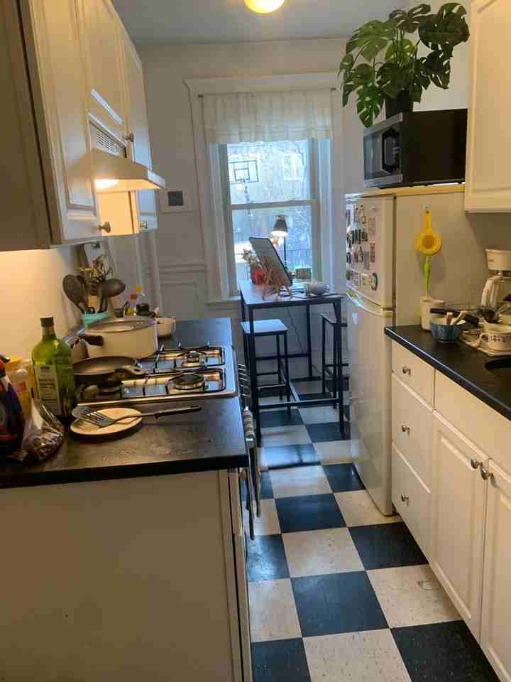 140 Brainerd Rd - Photo 2 of 4