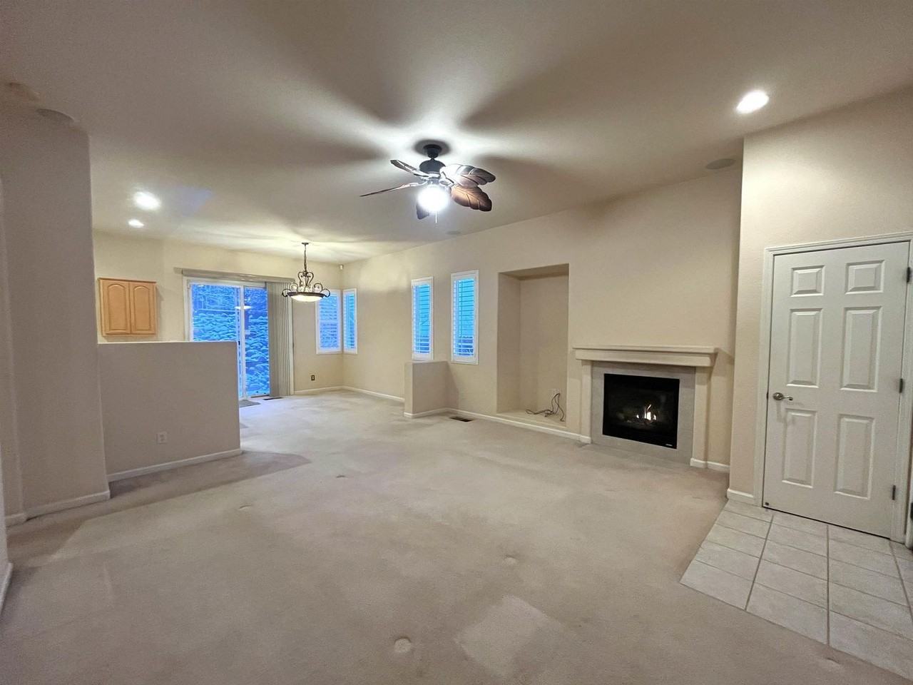 2740 Snow Partridge Dr - Photo 2 of 4