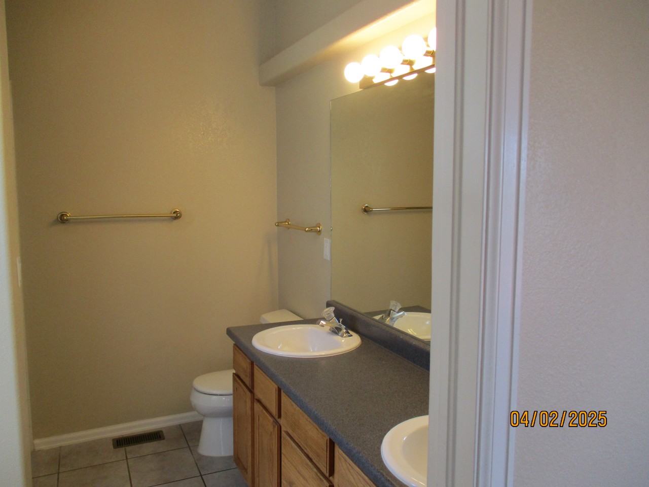 184 Blue Grouse Dr - Photo 6 of 19
