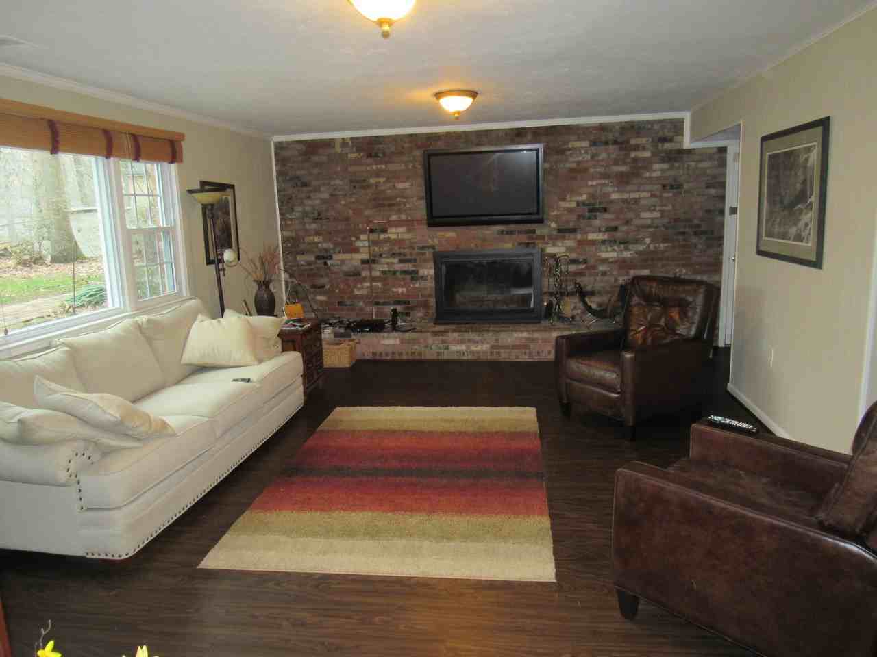 3708 Acosta Rd - Photo 2 of 23