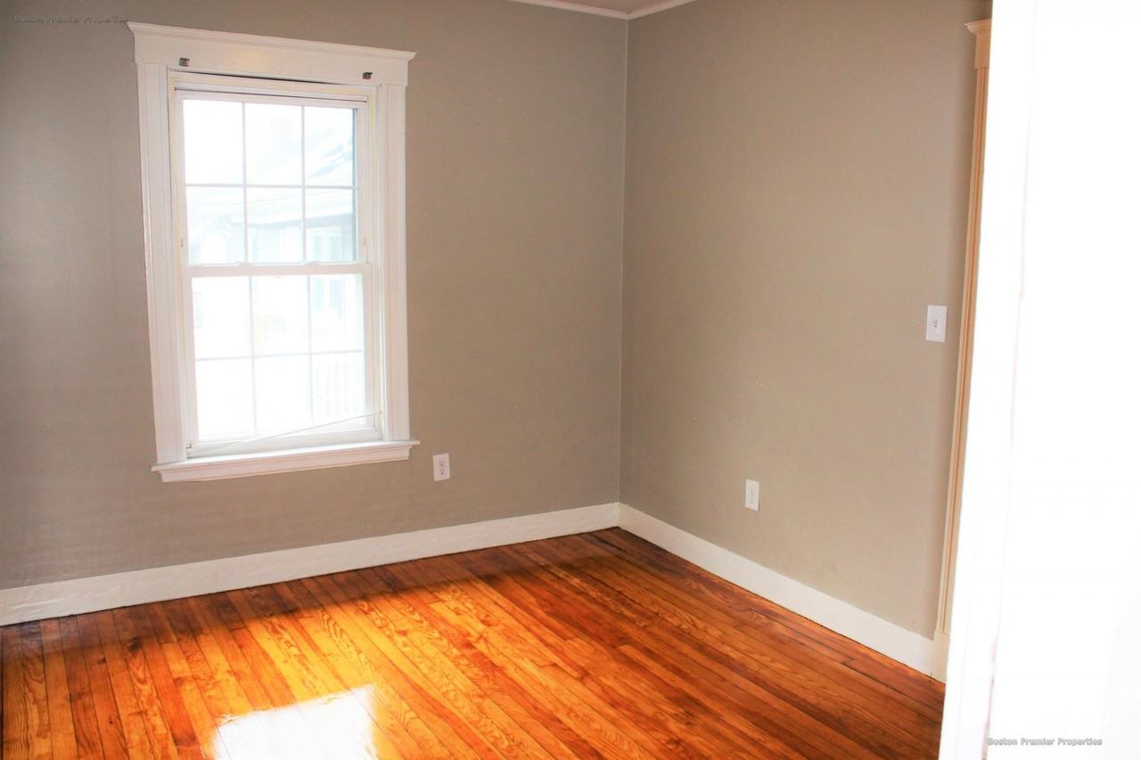 Pembroke St #1A - Photo 7 of 17