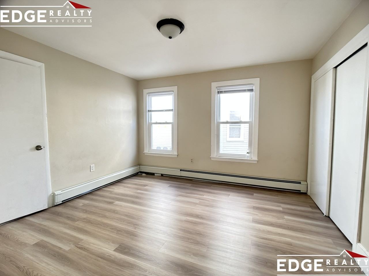 61 Clinton St #1 - Photo 7 of 8