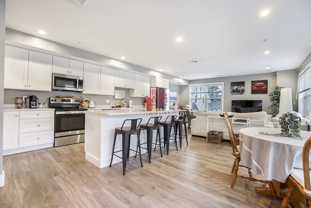 245 Bussey St #307 - Photo 1 of 1