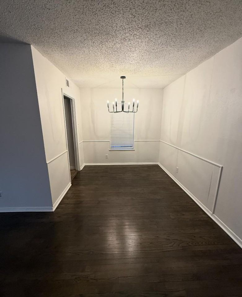 105 Twining Dr - Photo 3 of 10