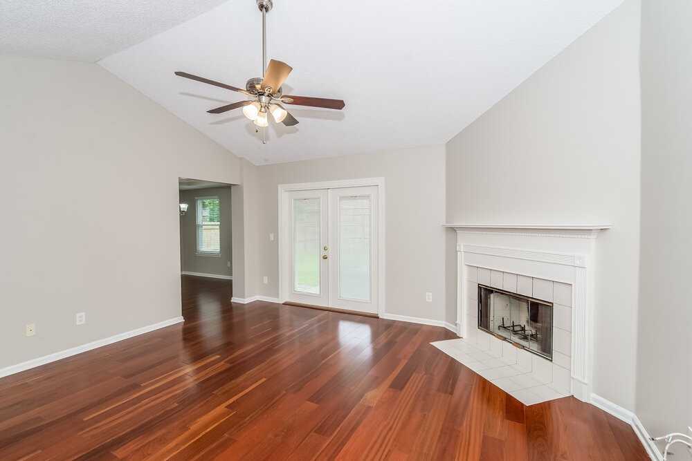 3359 Secret Isle Ln - Photo 4 of 15