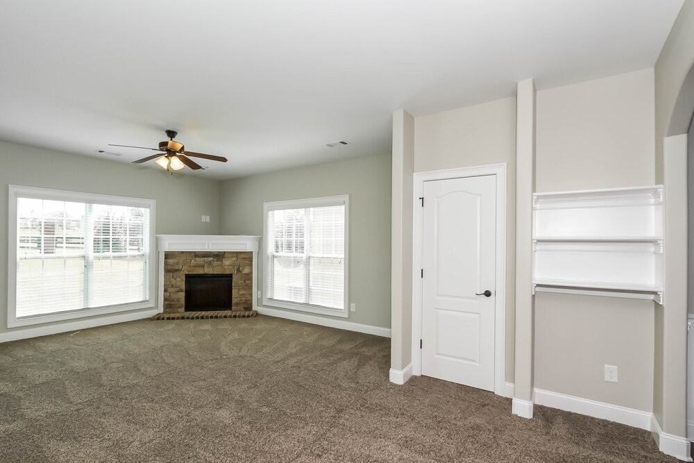 205 Swem Ct - Photo 3 of 15