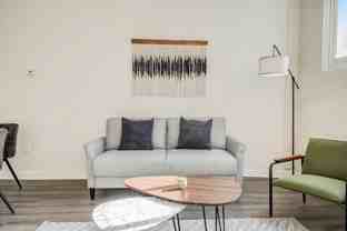 125 W Market St - Photo 1 of 1