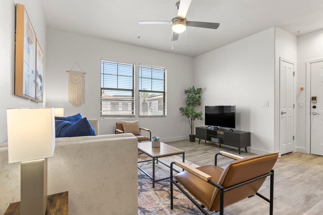 9450 W Cabela Dr #1014621P - Photo 3 of 25