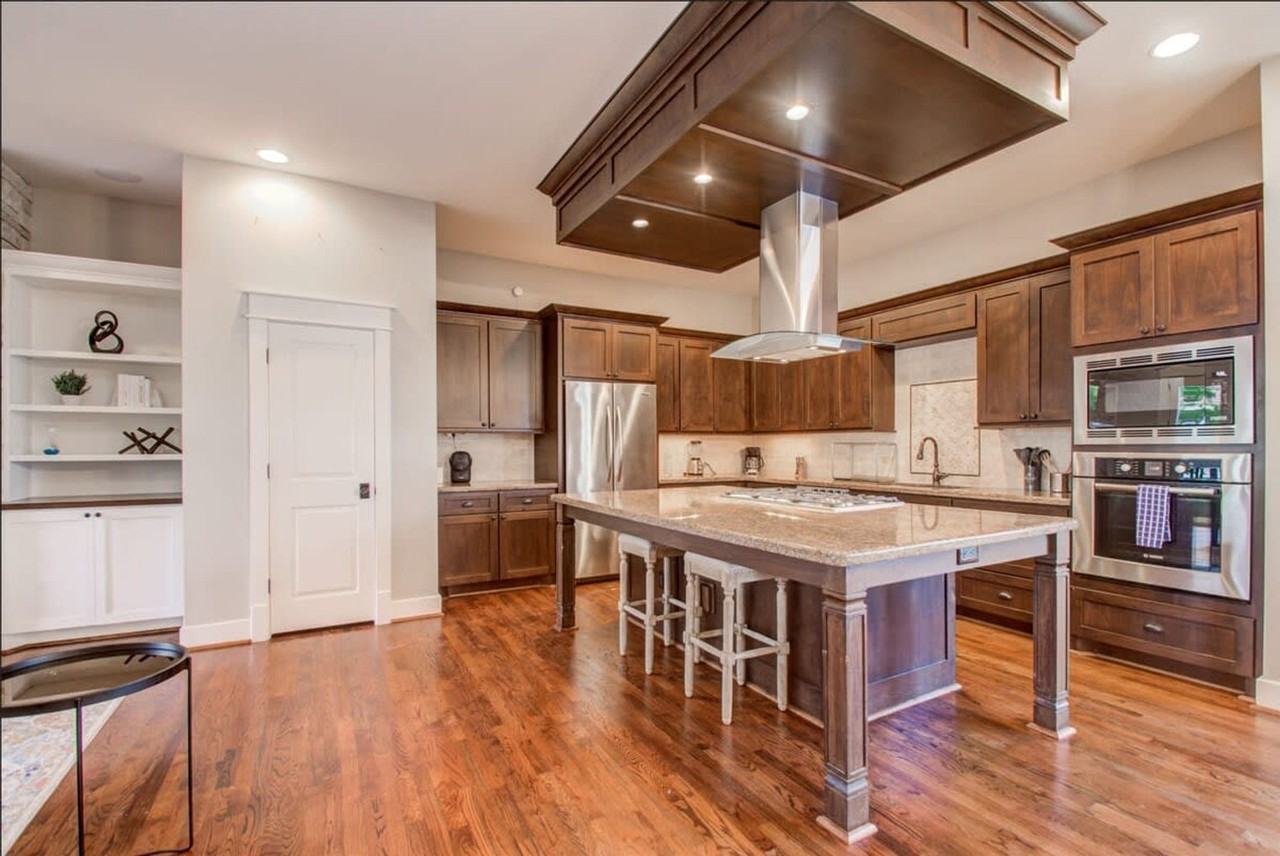 2323 Woodhead St #1019542P - Photo 7 of 30