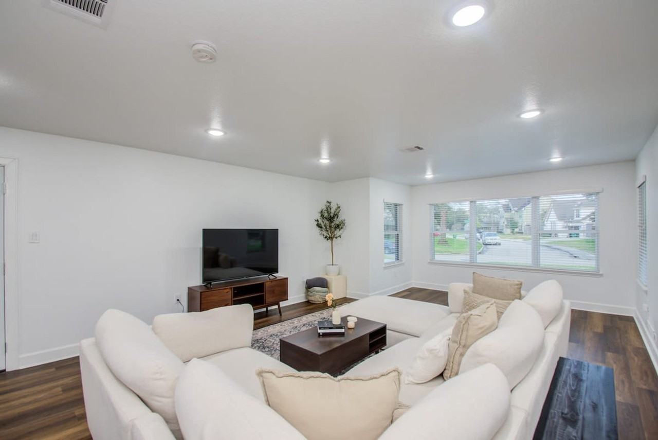 8314 Greenbush St #1019557P - Photo 2 of 30