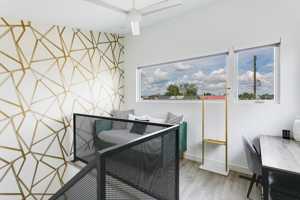 featured image of 930 E Jefferson St