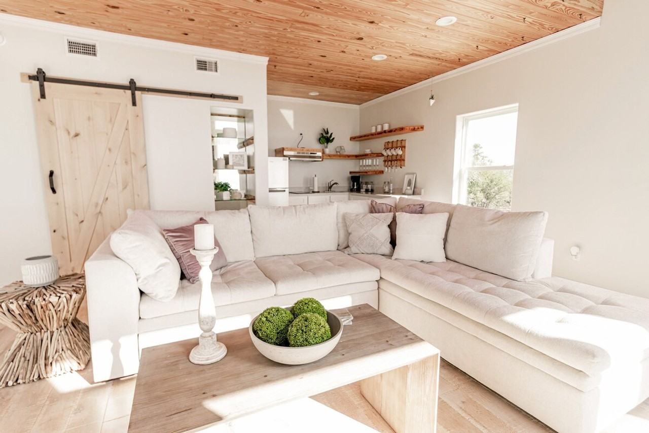 6717 Belle Fontaine Dr #1032111P - Photo 2 of 50