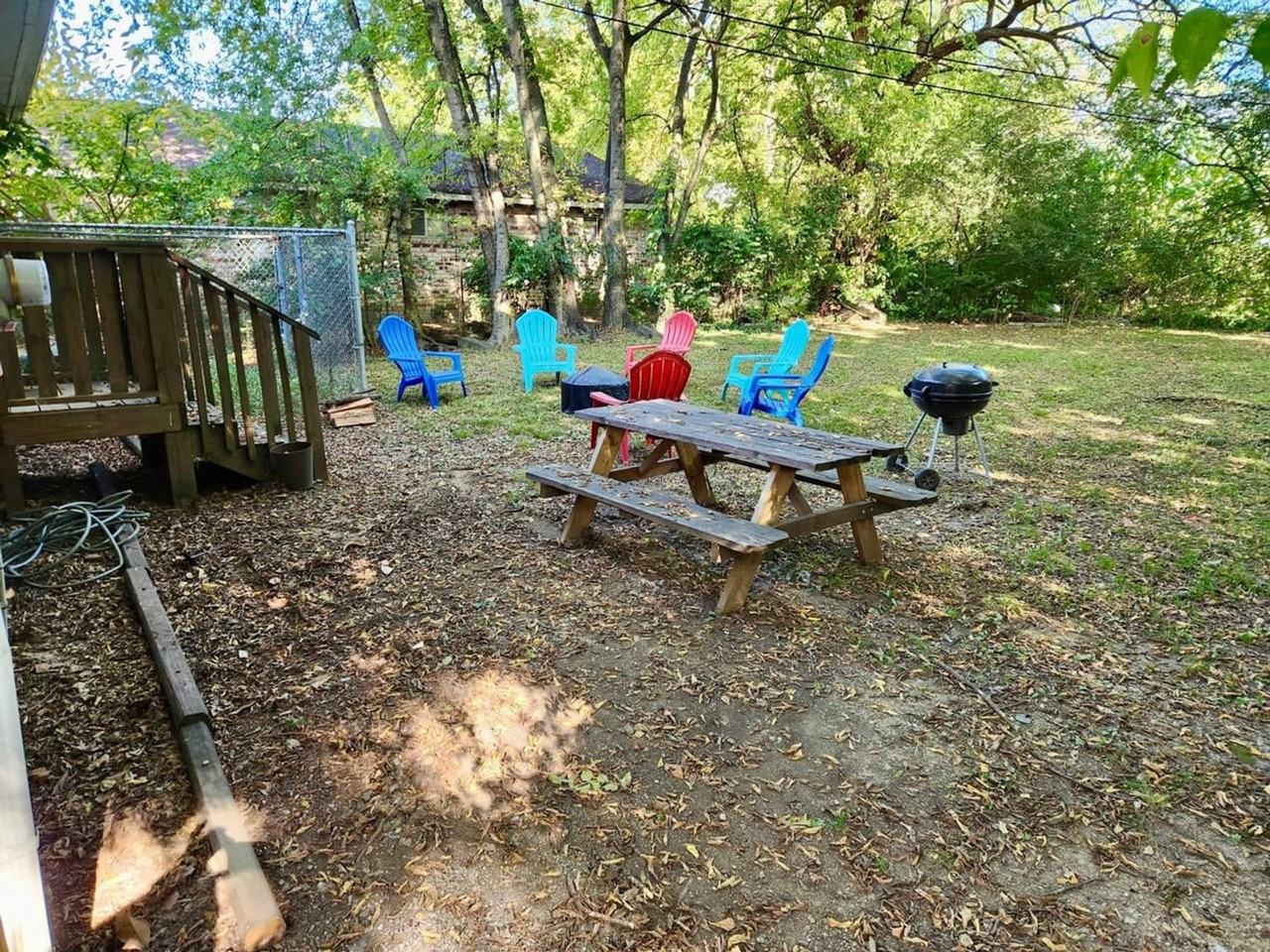 2515 Bailey Ave #1043538P - Photo 7 of 26