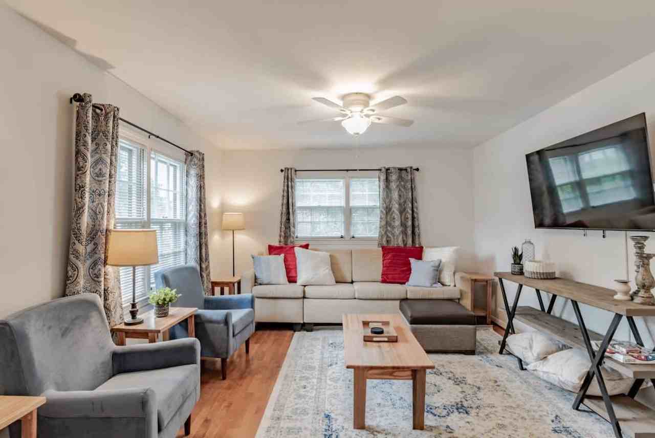 413 Coventry Way #1043635P - Photo 3 of 36