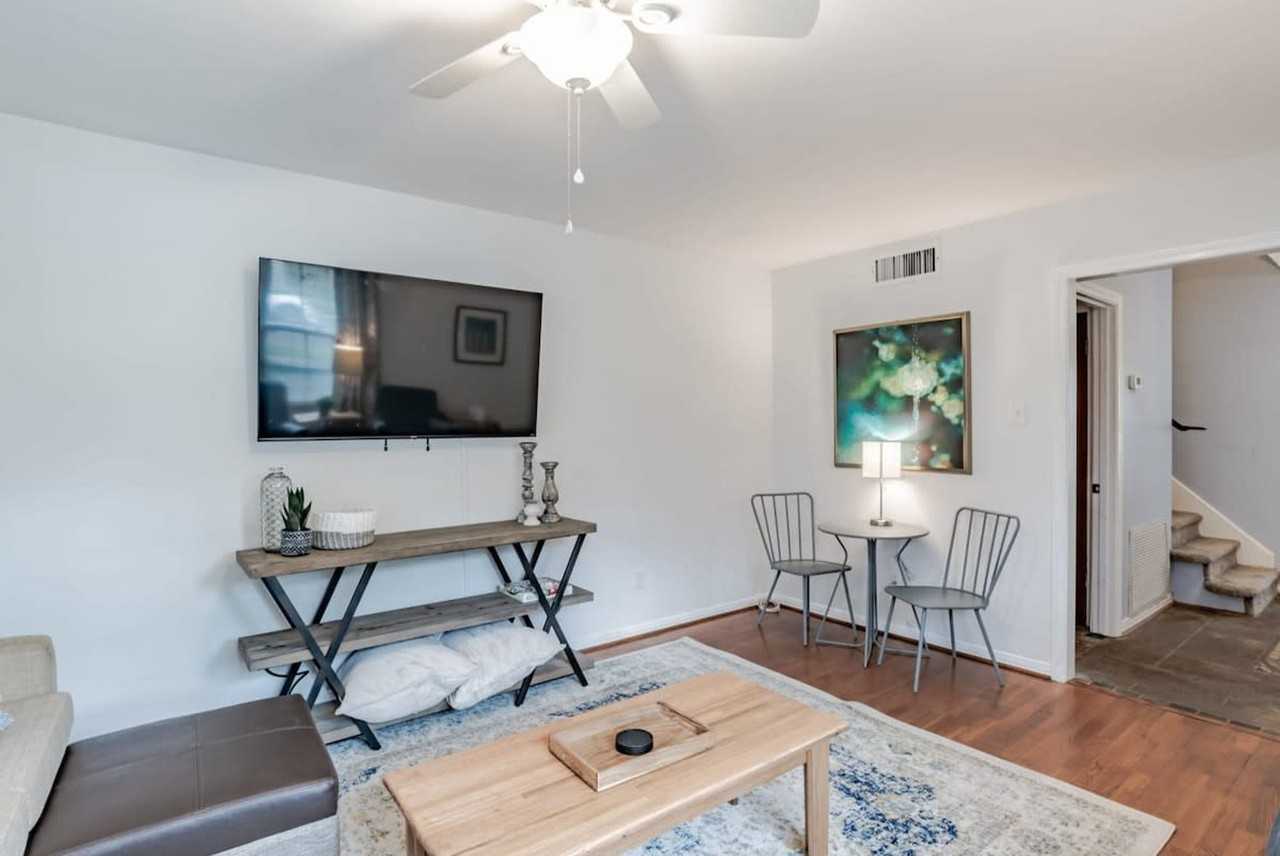 413 Coventry Way #1043635P - Photo 5 of 36