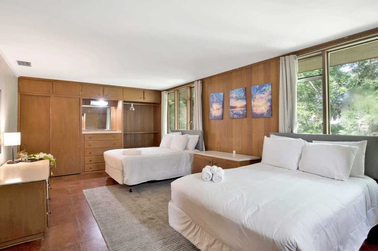 305 E Indian Creek Dr #1043809P - Photo 7 of 50