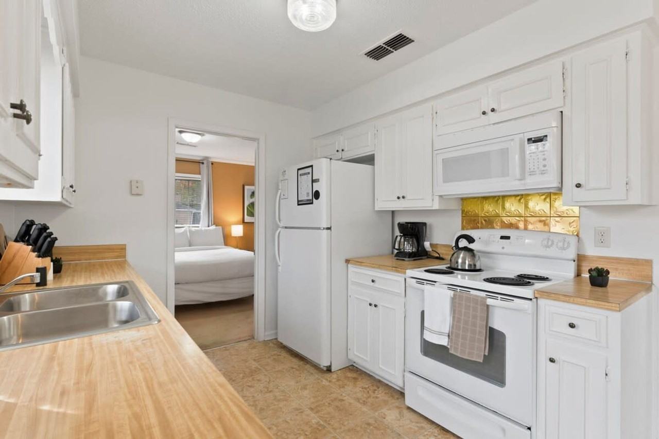 4285 Shamrock Ln #1043850P - Photo 3 of 50