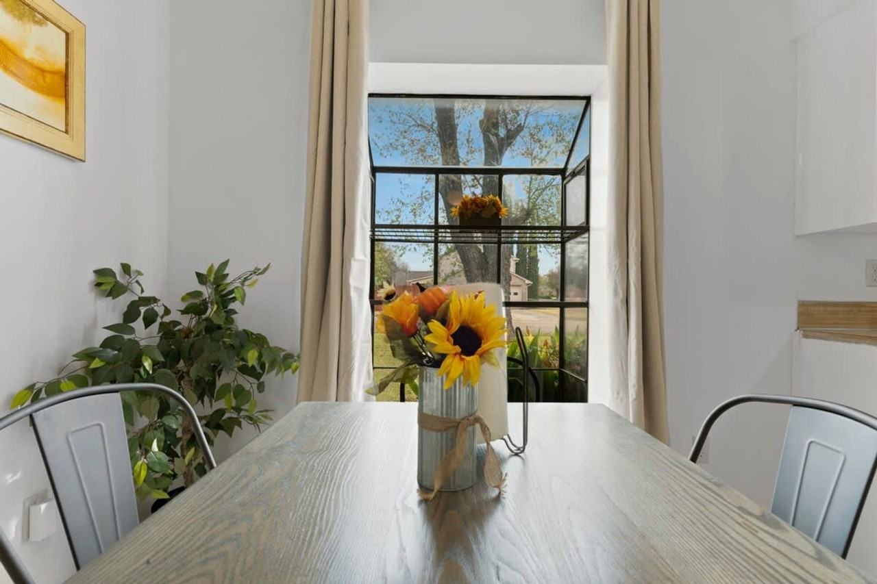 4285 Shamrock Ln #1043850P - Photo 4 of 50