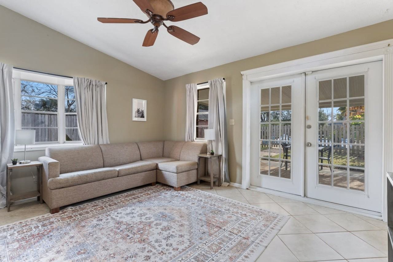 2004 Capitol Ave #1043879P - Photo 4 of 50