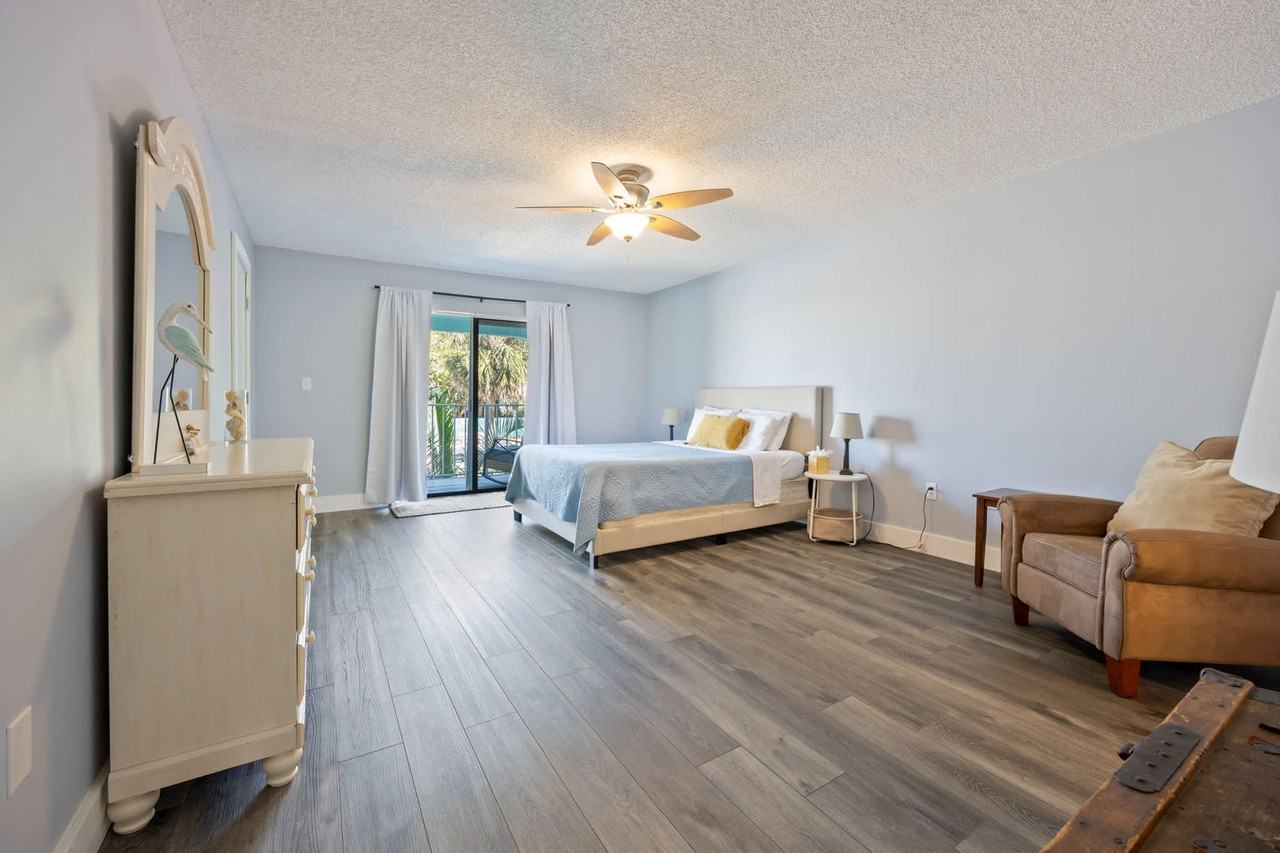 280 S Atlantic Ave #1044305P - Photo 3 of 38