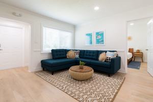 featured image of 402 S Orlando Ave