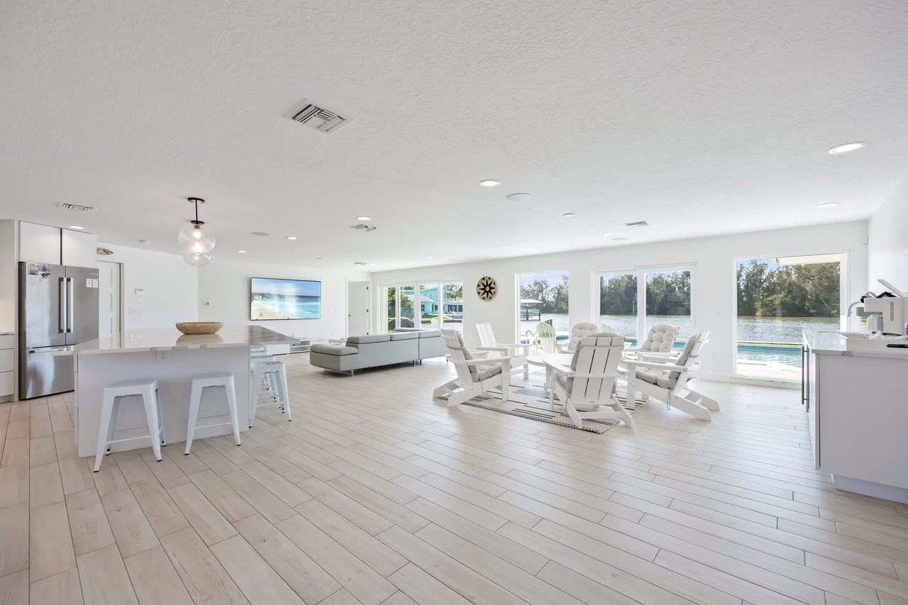 220 June Dr #1044379P - Photo 4 of 36