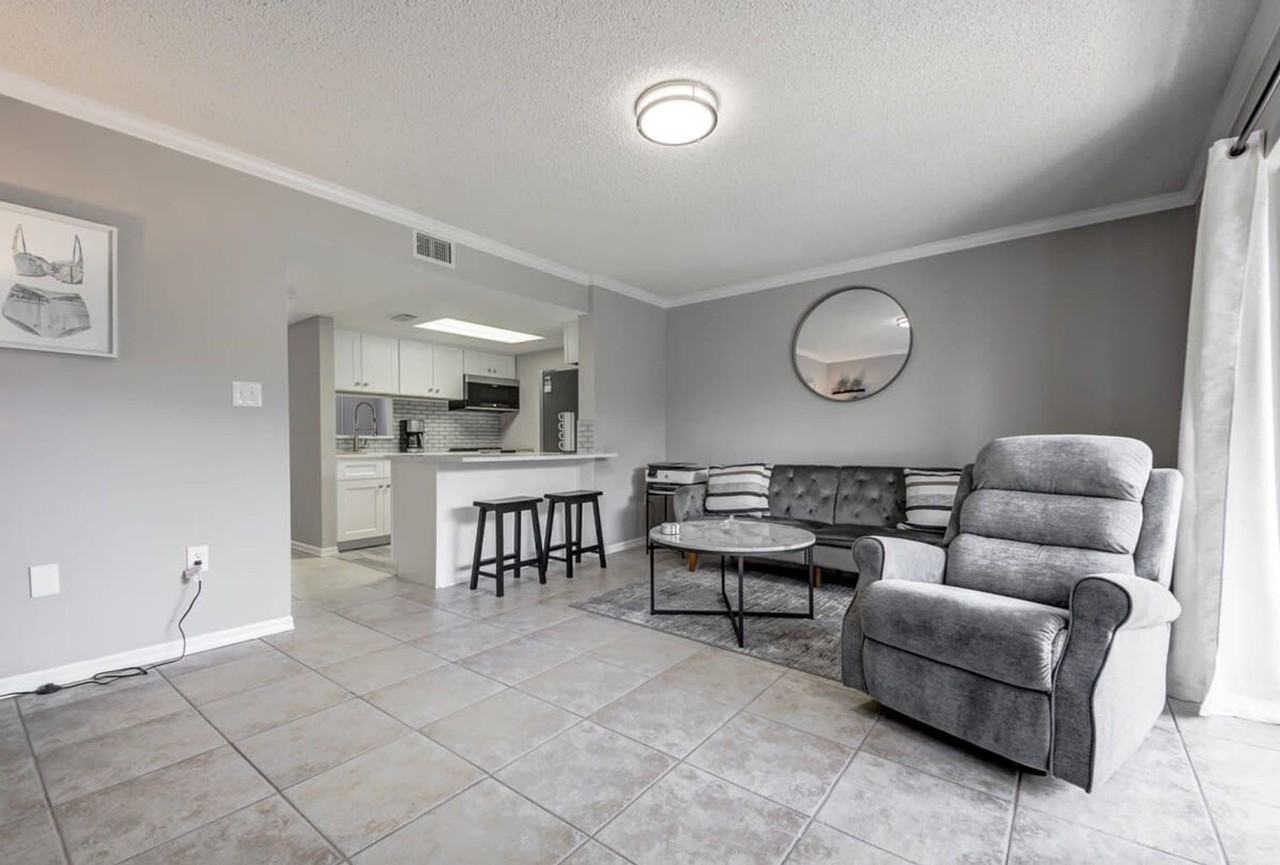 603 Shorewood Drive #1044388P - Photo 2 of 28