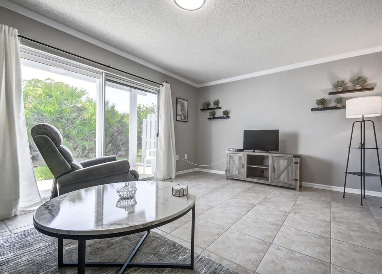 603 Shorewood Drive #1044388P - Photo 3 of 28