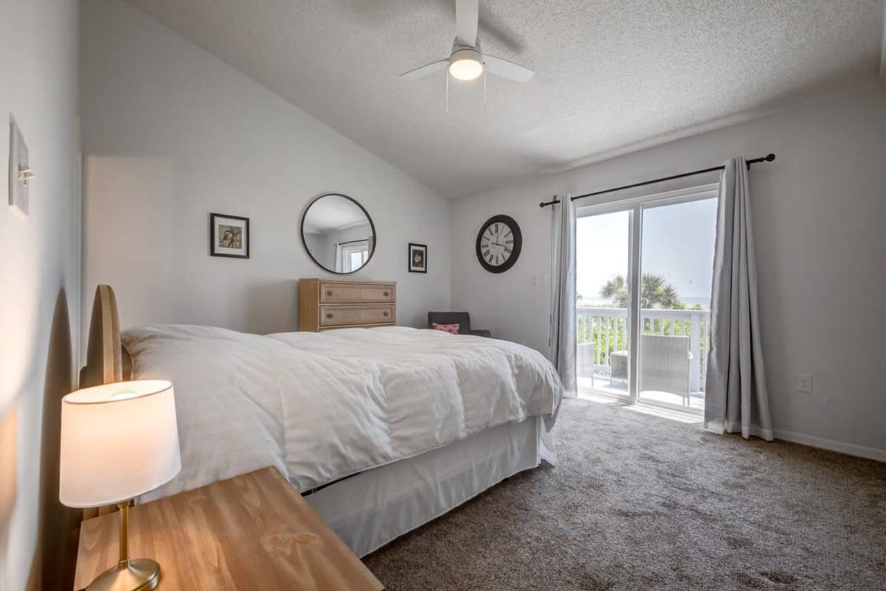 603 Shorewood Drive #1044388P - Photo 4 of 28