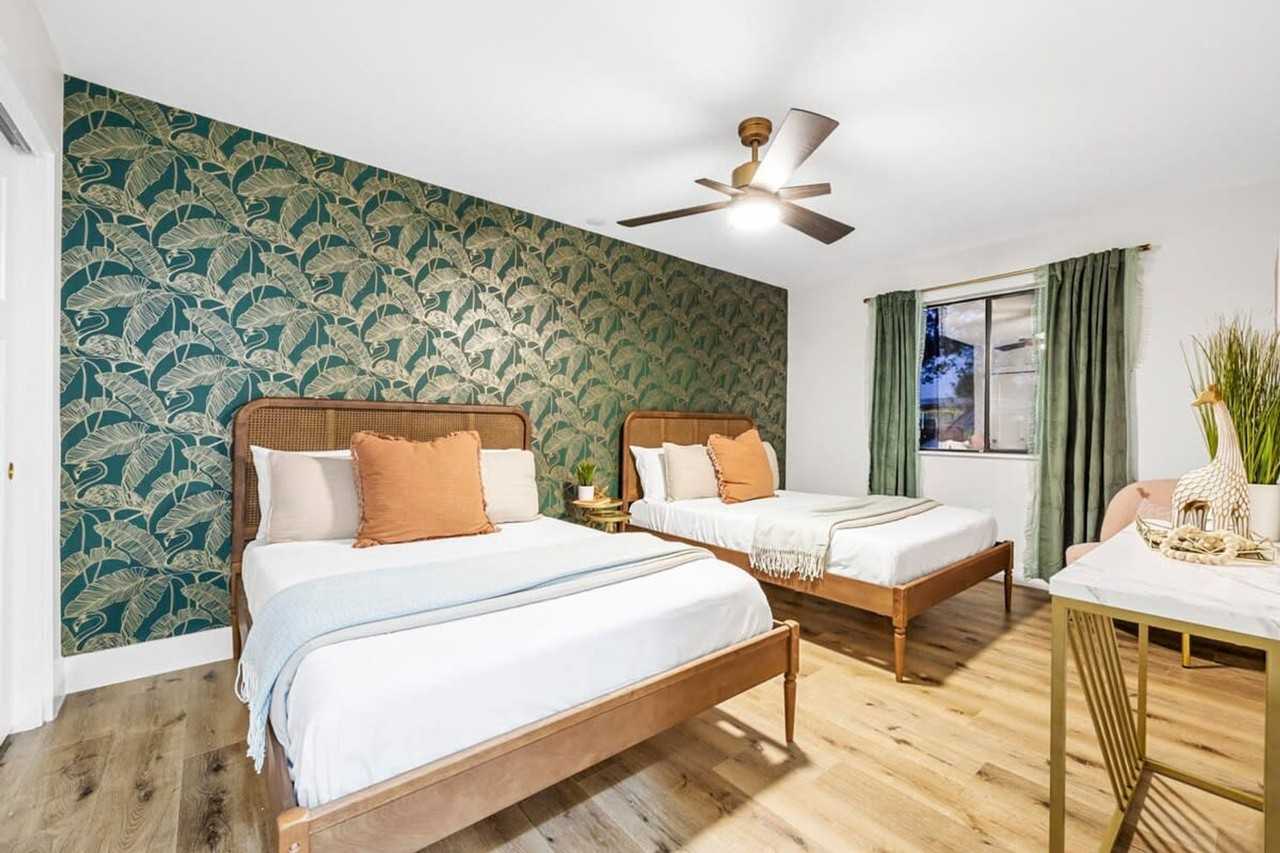 425 Jefferson Avenue #1044398P - Photo 6 of 32