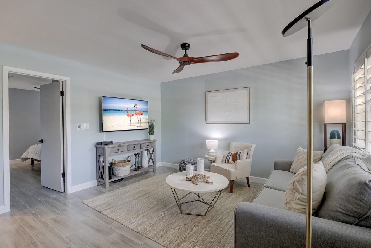 975 9th Ave S #1049706P - Photo 4 of 30