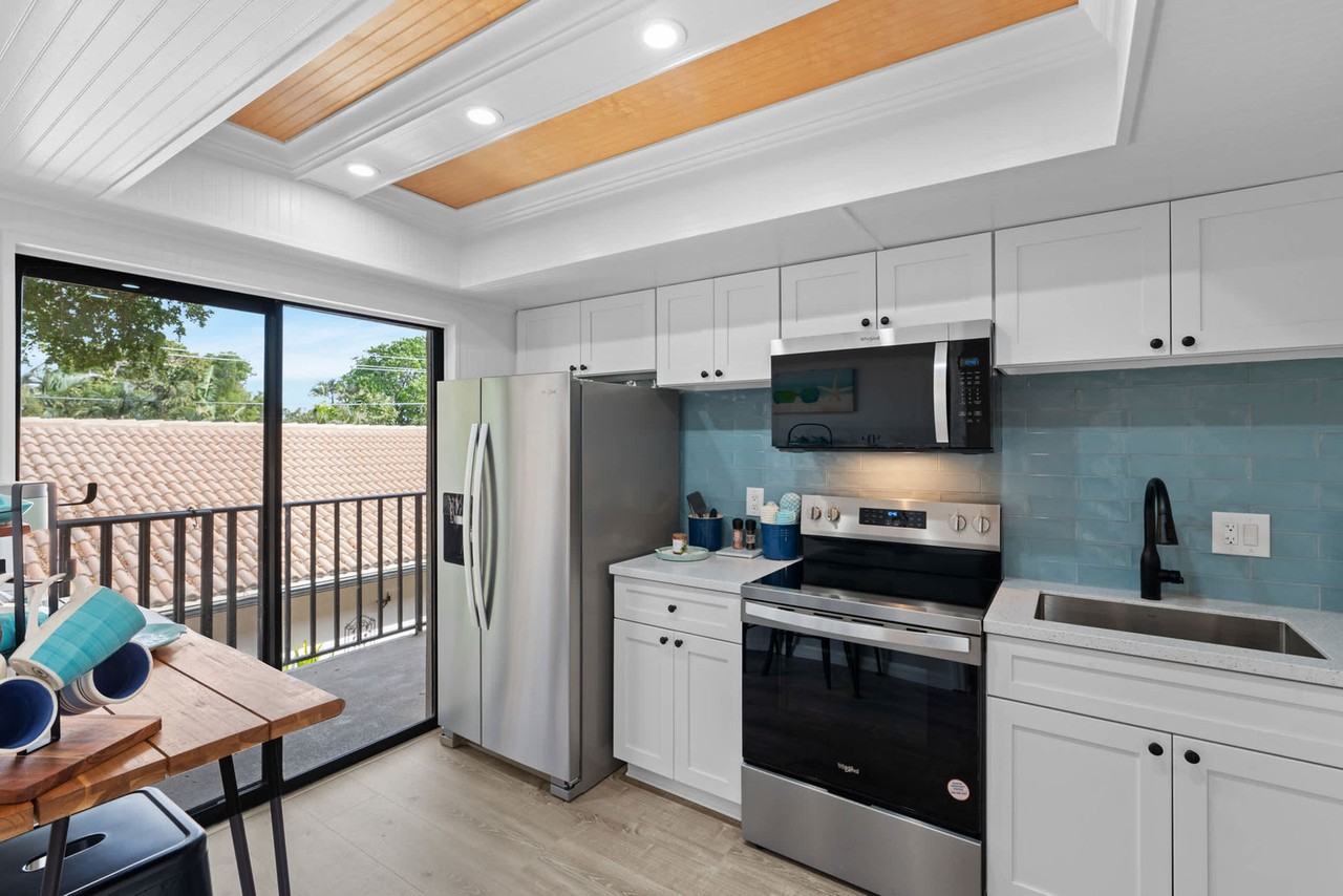 3350 10th St N #1054333P - Photo 3 of 30