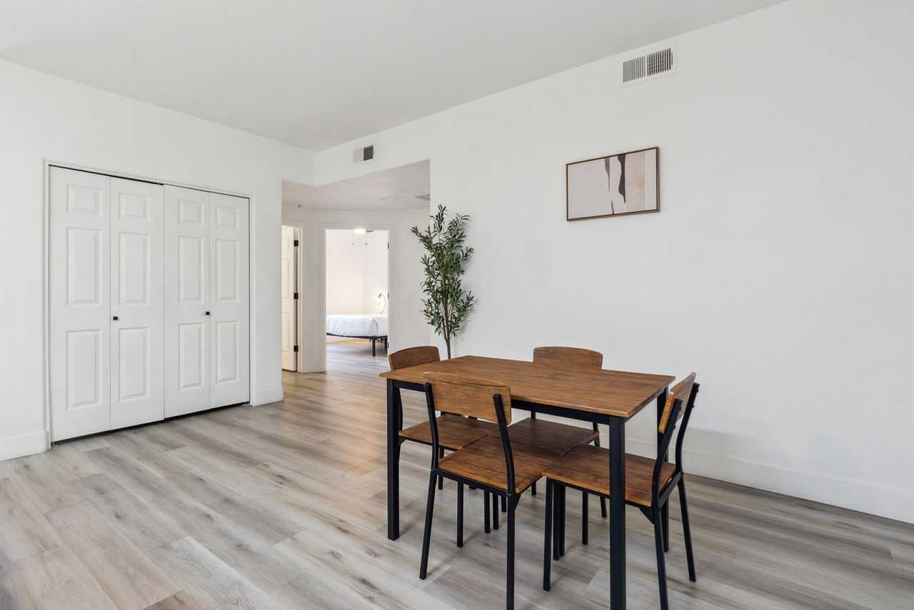 6610 N 93rd Ave #1055232P - Photo 7 of 34