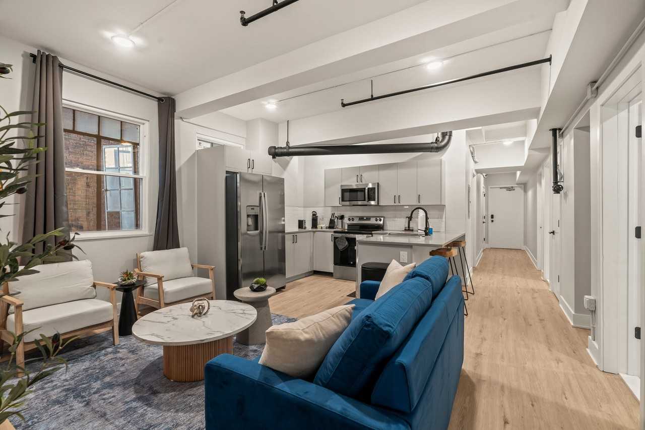 116 N 15th St #1055963P - Photo 2 of 31