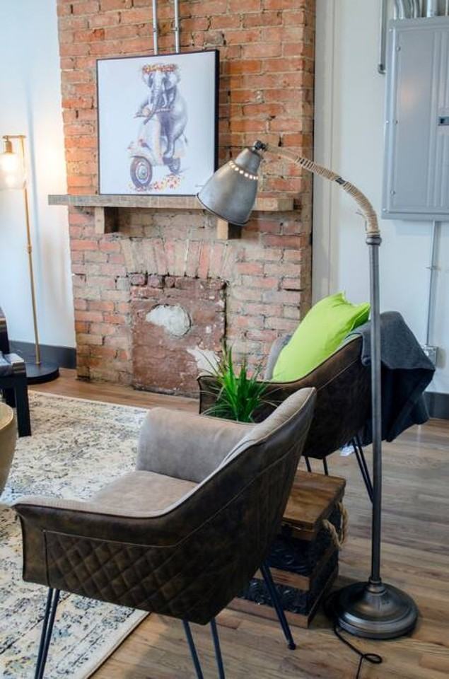 1423 Pleasant Street #1056037P - Photo 7 of 37