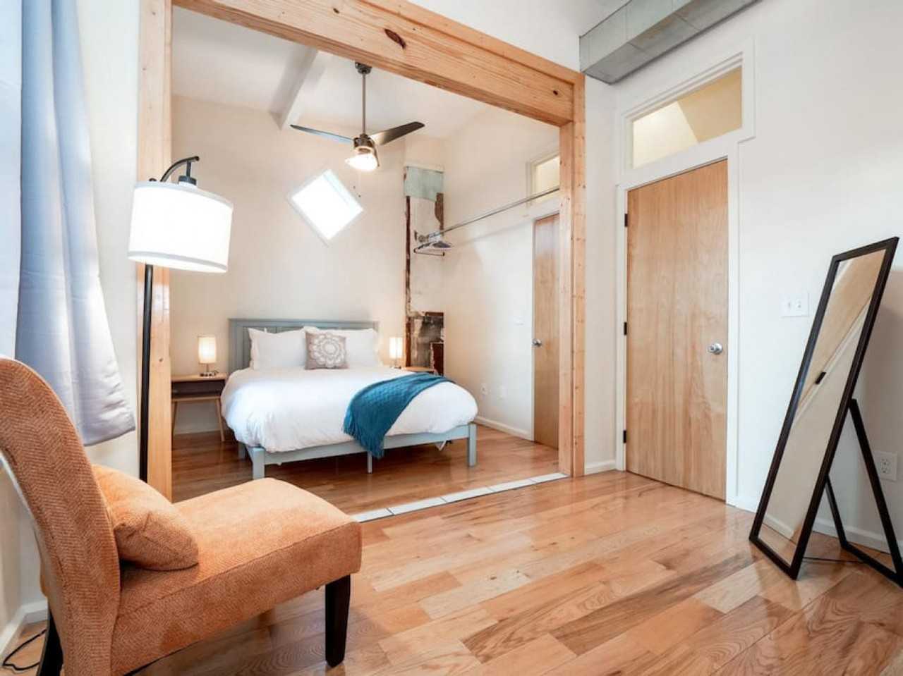 1606 Pleasant St #1056043P - Photo 5 of 30