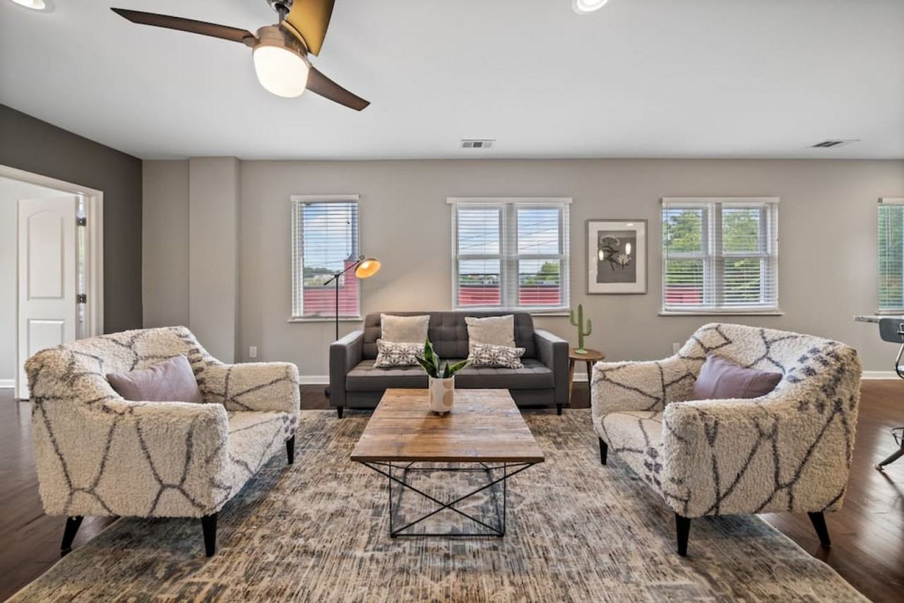 2201 Reading Rd #1056115P - Photo 2 of 22