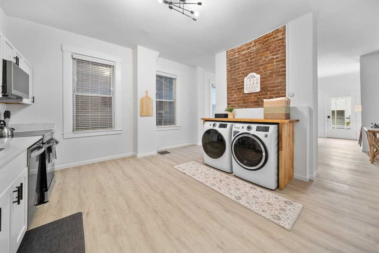 1137 Fuller Street - Photo 2 of 17