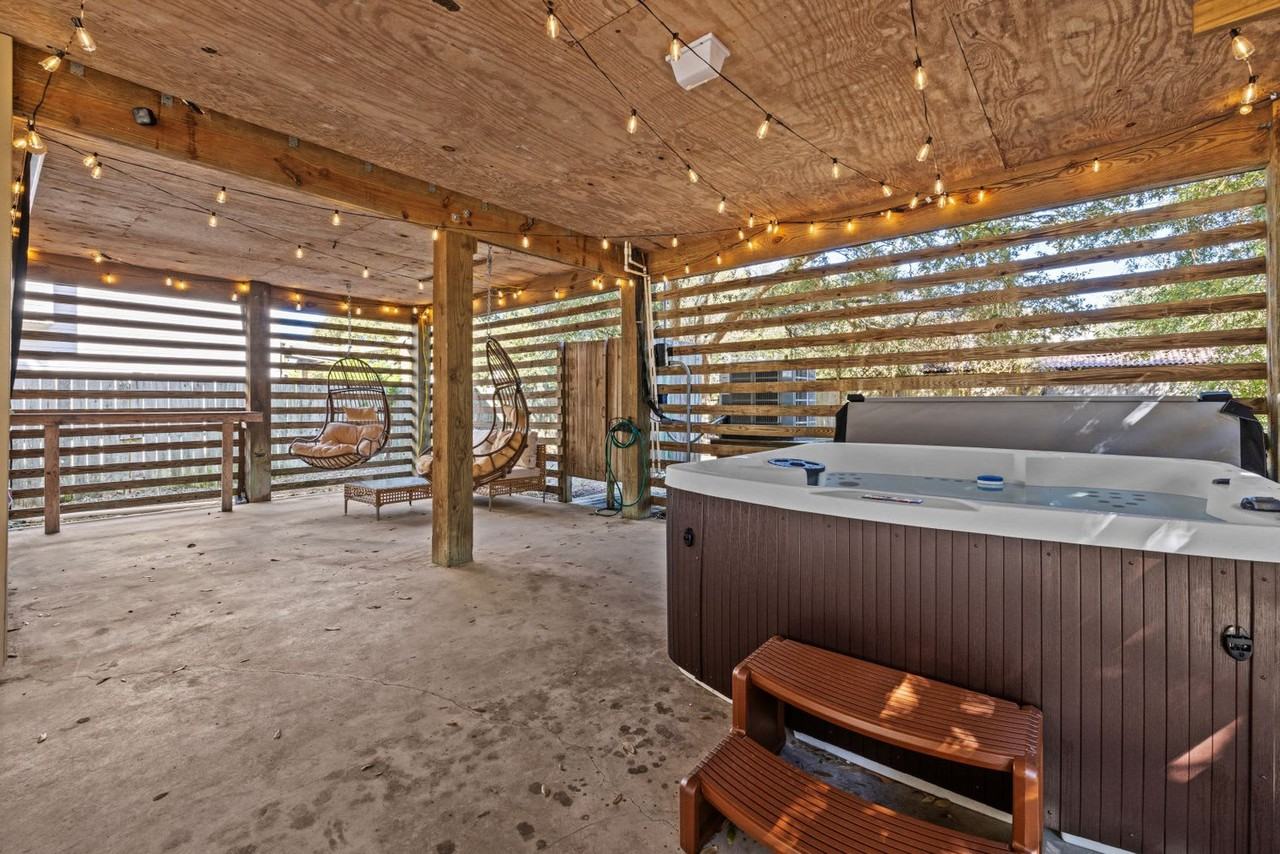 2027 Hampton St #1060716P - Photo 7 of 48