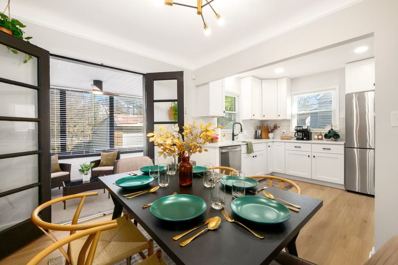 6059 Maplecliff Dr #1061036P - Photo 3 of 39