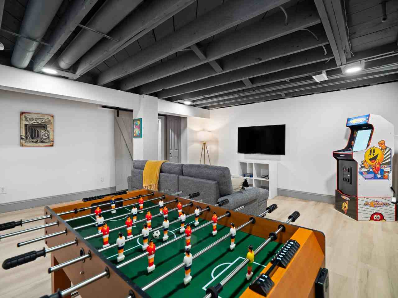 432 North Firestone Boulevard #1061037P - Photo 5 of 50