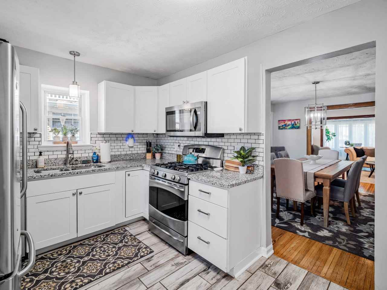 3222 West Boulevard - Photo 3 of 100